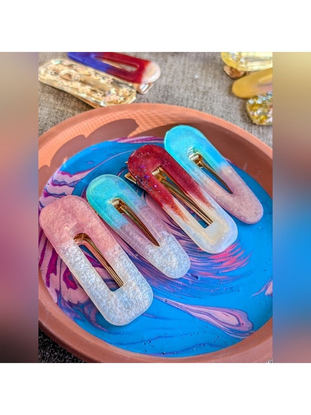 Handmade colorful resin hair clips
